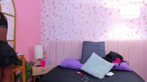 Amelia Adams online show from 10.01.25