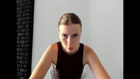 amelia_gold9 online show from 09.21.25