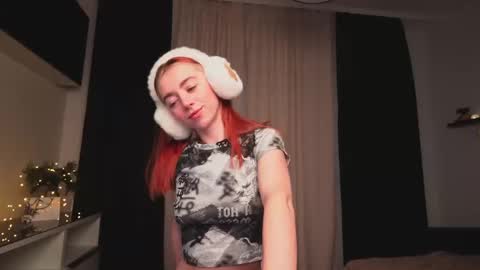 Snapshot of ameliamber0 chatting on 12.29.24 Amelia   online show from 12.29.24