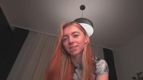 Snapshot of ameliamber0 chatting on 02.01.25 Amelia   online show from 02.01.25