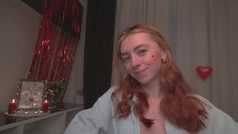 Snapshot of ameliamber0 chatting on 02.14.25 Amelia   online show from 02.14.25