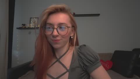 Snapshot of ameliamber0 chatting on 03.08.25 Amelia   online show from 03.08.25