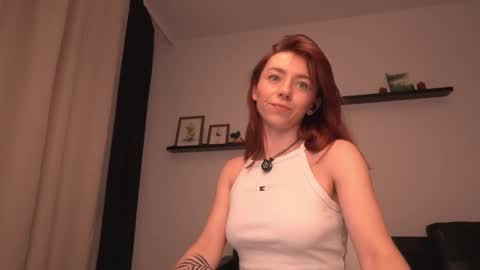 Snapshot of ameliamber0 chatting on 09.23.25 Amelia   online show from 09.23.25