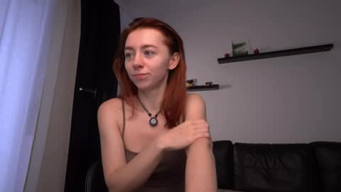 Snapshot of ameliamber0 chatting on 10.18.25 Amelia   online show from 10.18.25