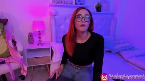 Snapshot of ameliarossi_ chatting on 09.19.25 Valeria Arias  online show from 09.19.25