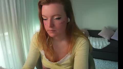 Snapshot of ameliasweety69 chatting on 06.22.26 Amelia online show from 06.22.26
