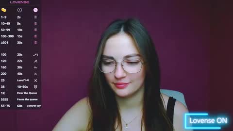 Amelie online show from 12.25.24