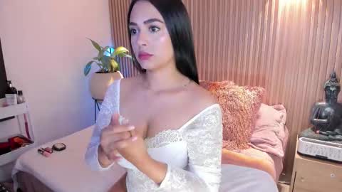 Amelie online show from 02.05.26