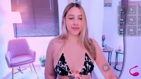 Amelie Graham online show from 11.26.25