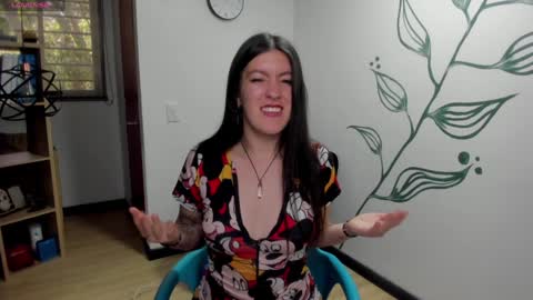 A M E L I E online show from 12.13.24