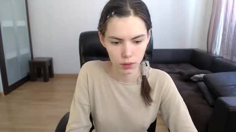 Amelie online show from 09.19.25