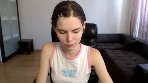 Amelie online show from 09.23.25