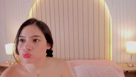 Amelia online show from 11.03.25