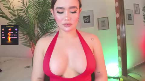 Snapshot of ameliie_brown chatting on 09.14.25 Amelie online show from 09.14.25