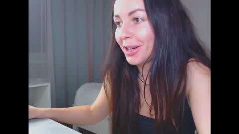 amelinamersi online show from 09.18.25