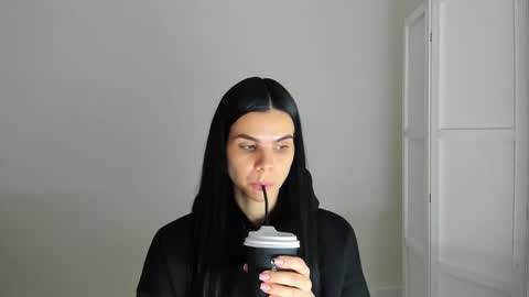 Snapshot of amelisweet chatting on 10.25.25 amelisweet online show from 10.25.25