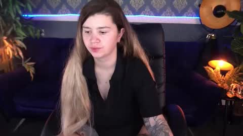 amellymillyy online show from 11.24.25