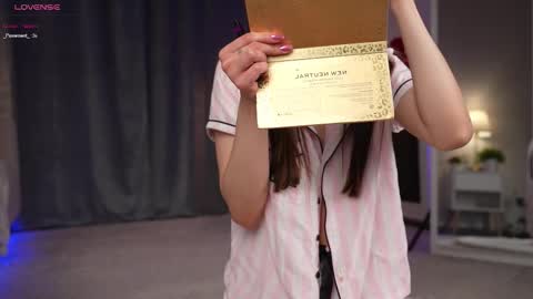 Amy  online show from 10.18.25