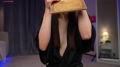 Amy  online show from 10.23.25