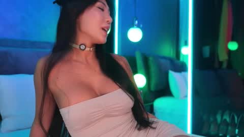 Ami online show from 10.12.25