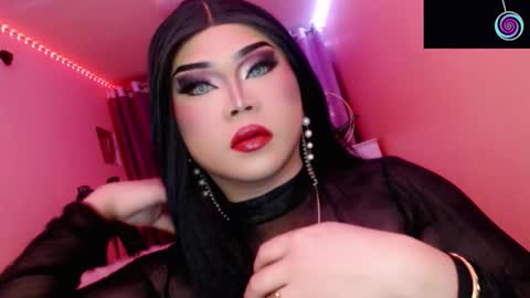 Queen Mireska online show from 11.03.25