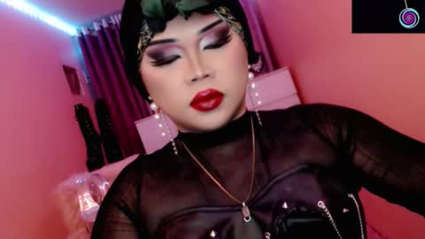 Queen Mireska online show from 02.07.26