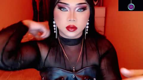 Queen Mireska online show from 02.15.26