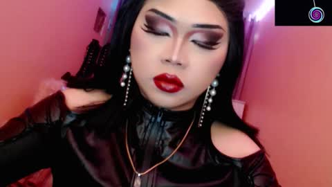 Queen Mireska online show from 03.06.26