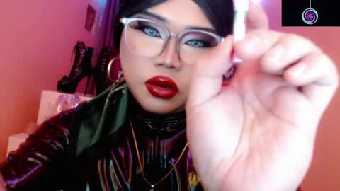 Queen Mireska online show from 03.20.26