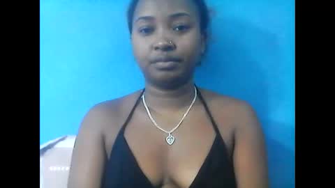 Snapshot of amielle_01 chatting on 05.14.26 amielle_01 online show from 05.14.26