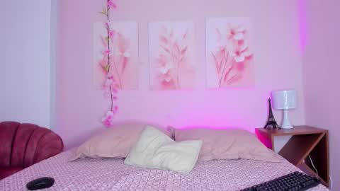 Snapshot of amiiclark chatting on 03.02.26 AmiiClark online show from 03.02.26