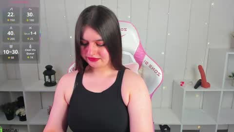 Snapshot of amilia_may chatting on 05.28.26 amilia_may online show from 05.28.26