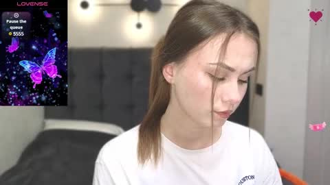 Amina online show from 01.04.25
