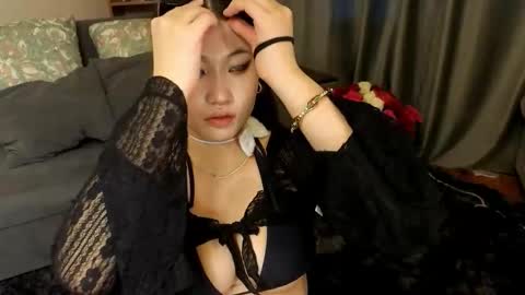 Snapshot of aminasaffron chatting on 10.02.25 aminasaffron online show from 10.02.25