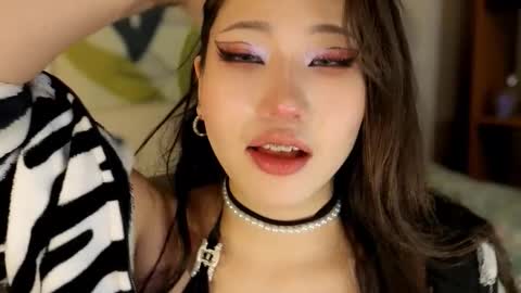 Snapshot of aminasaffron chatting on 10.08.25 aminasaffron online show from 10.08.25