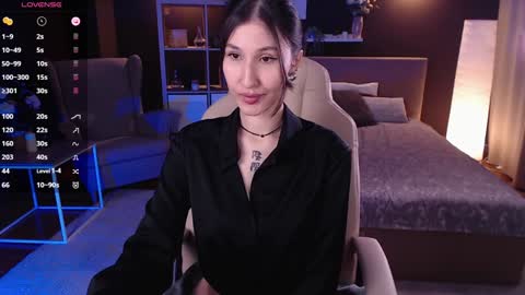 Camilla online show from 01.26.25
