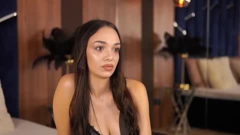 Amiraveyl online show from 09.09.25