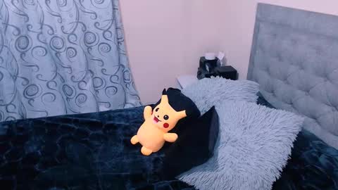 Snapshot of ammanda_ chatting on 02.21.25 diana online show from 02.21.25