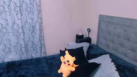 Snapshot of ammanda_ chatting on 03.10.25 diana online show from 03.10.25