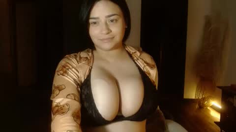 Snapshot of ammbaar1 chatting on 01.12.25 Ambaar online show from 01.12.25