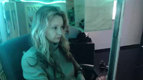 Snapshot of ammber3 chatting on 02.18.25 Paula D online show from 02.18.25