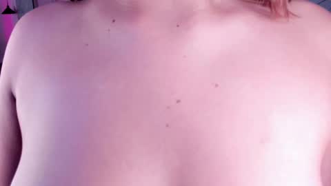 Snapshot of ammy_camm chatting on 02.26.25 Ammy  online show from 02.26.25