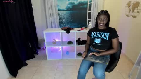 Snapshot of ammy_dams chatting on 09.24.25 Lore online show from 09.24.25