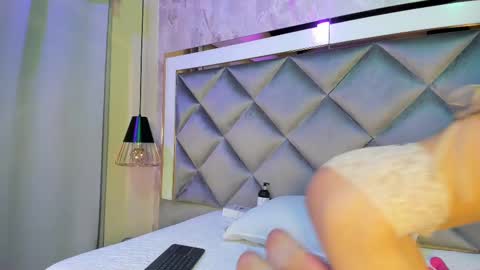 ammy durand online show from 02.23.25