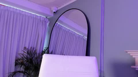 Ammy Nova online show from 09.16.25