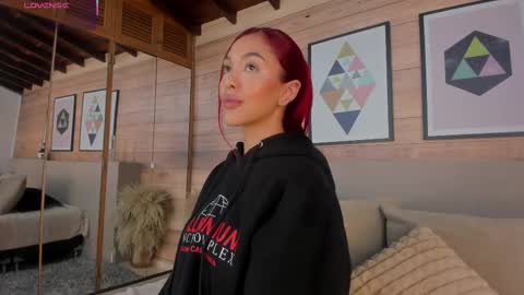 Ammy Scott  online show from 09.30.25