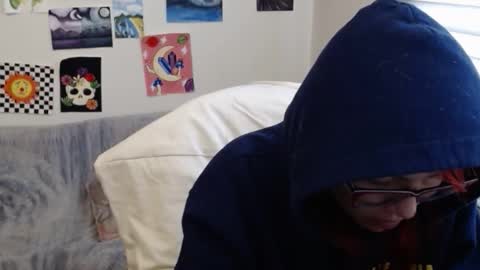 yisel online show from 10.13.25