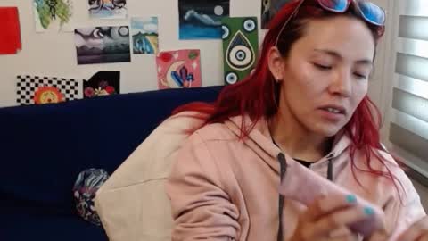 yisel online show from 10.20.25