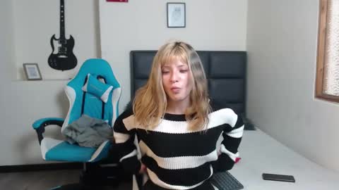 Amnesia online show from 10.15.25