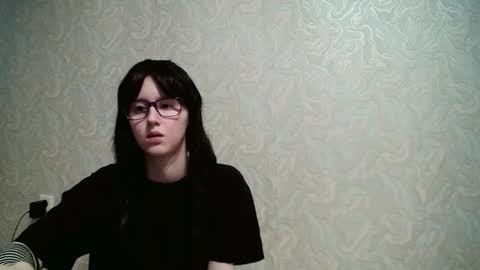 Amomira online show from 10.10.25